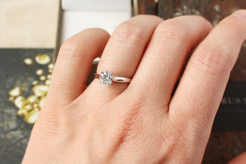 Modern Design Crystal Charm Ring for Unisex - 1 Pc KISWAH RETAILS