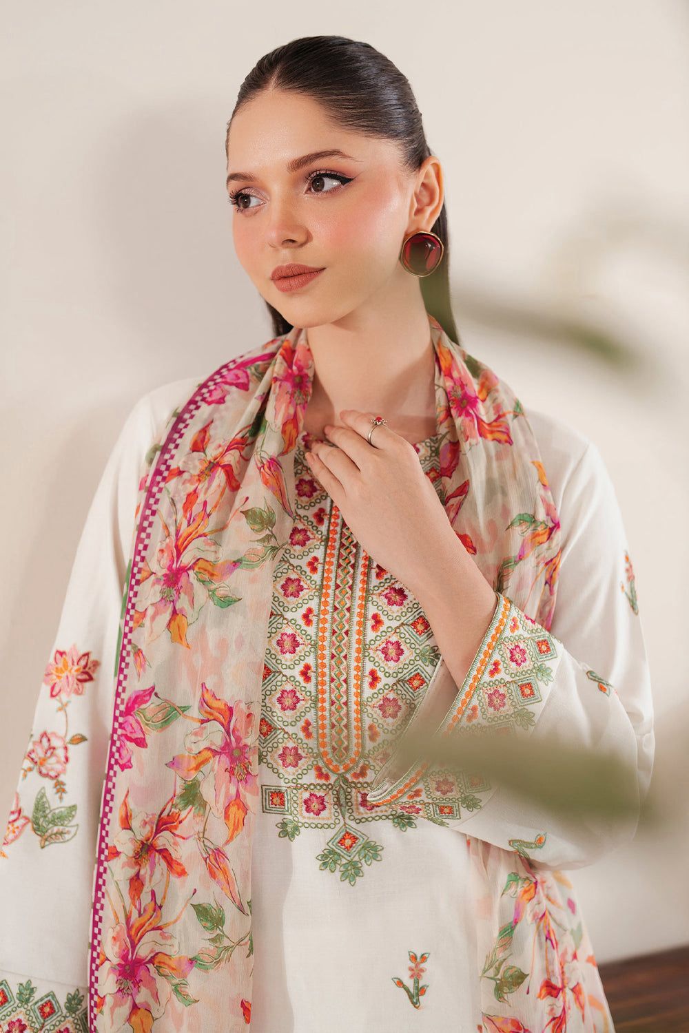 03 Piece - Embroidered Lawn Suit - Off White KISWAH RETAILS