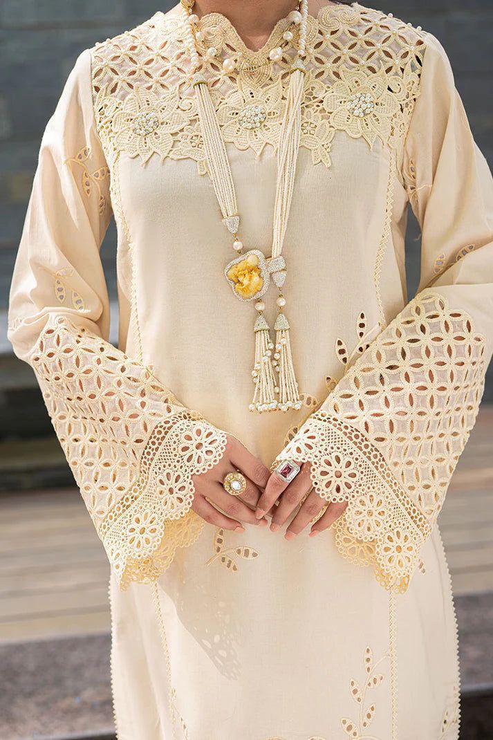 03 Piece - CHIKANKARI Lawn Suit