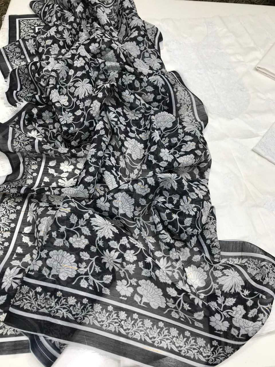 03 Piece - Embroidered Lawn Suit - White KISWAH RETAILS