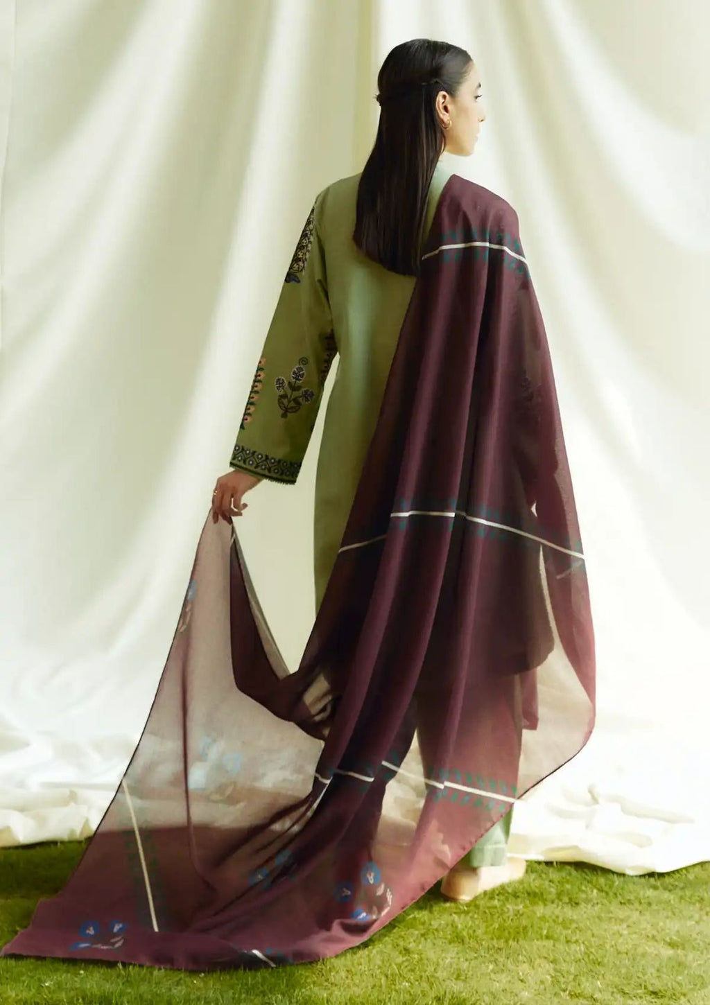 03 Piece - Unstitch Embroidered Lawn Suit (Copy) KISWAH RETAILS