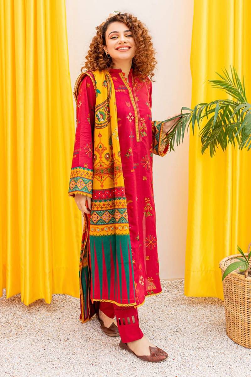03 Piece - Embroidered Lawn Suit - Red