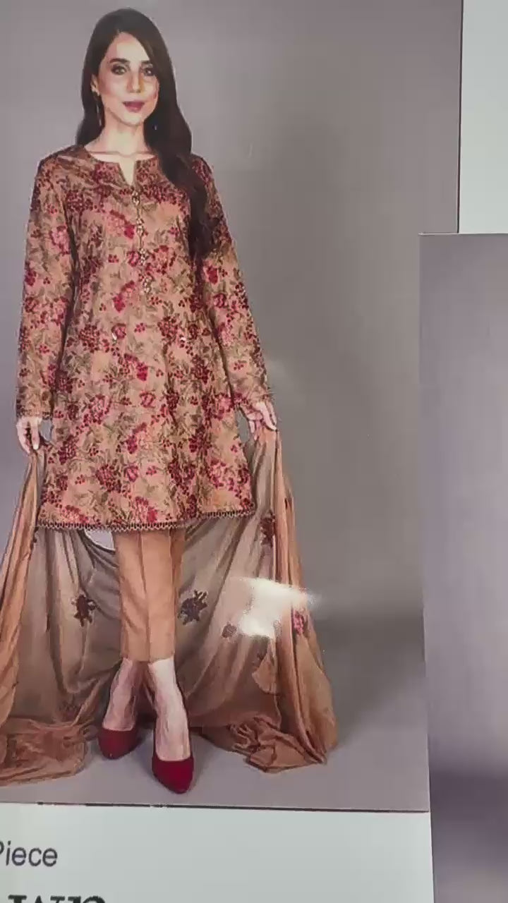 3 Piece - Embroidered Lawn Suit